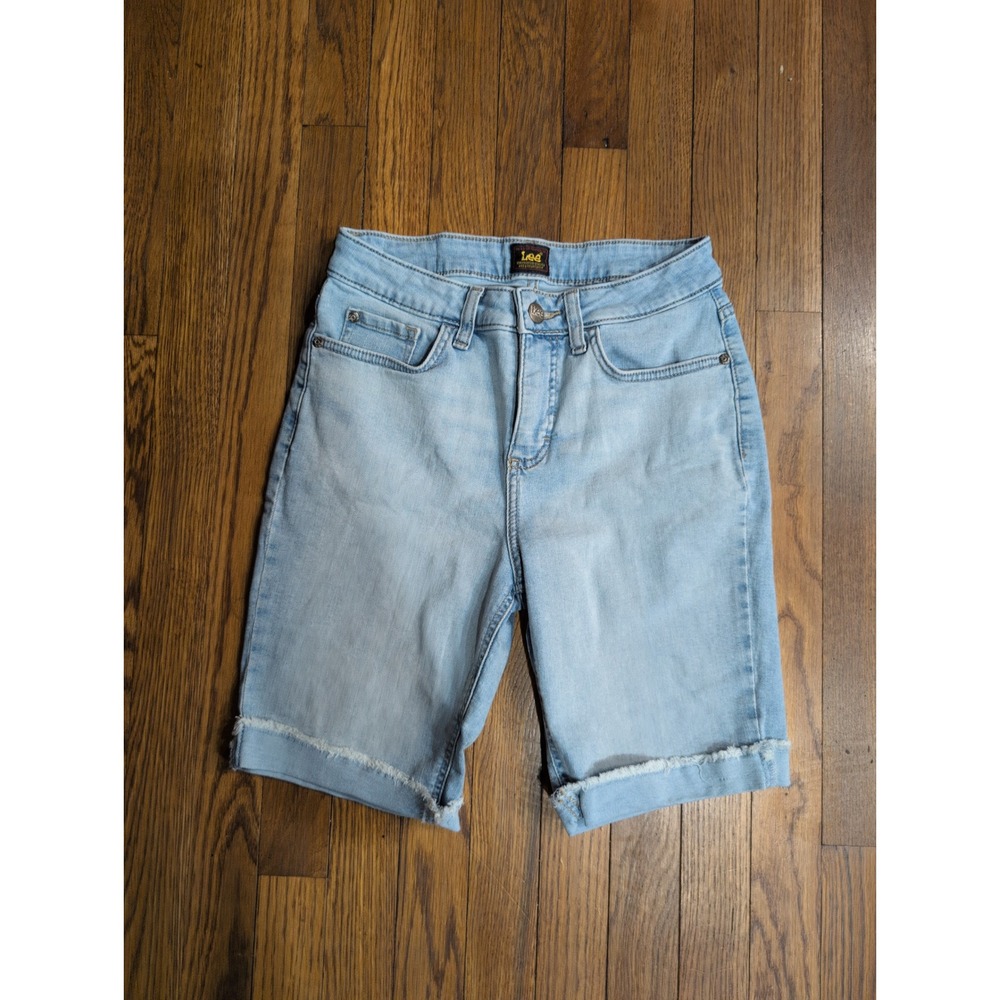 Lee Premium Light Wash Fray Hem Bermuda Shorts Cuffed Stretch Denim Womens 4
